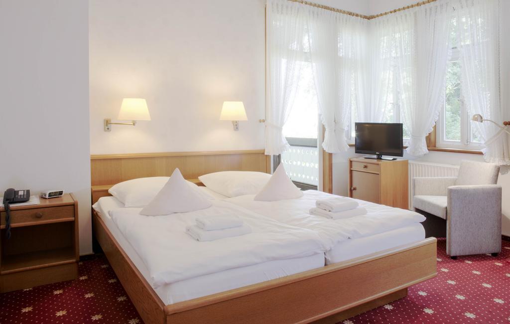 Ferien- Und Wellnesshotel Waldfrieden Hitzacker Δωμάτιο φωτογραφία